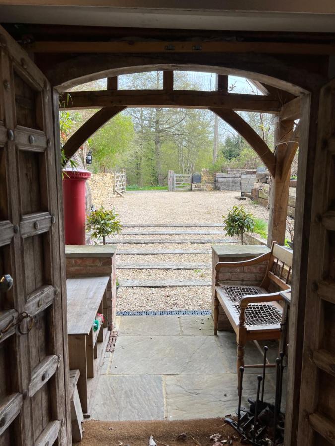 Luxury Country Cottage With A View Enstone Exterior photo